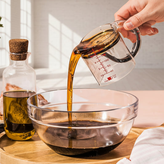 Verre doseur réglable 4-en-1 – Mesure précise avec système anti-gaspillage